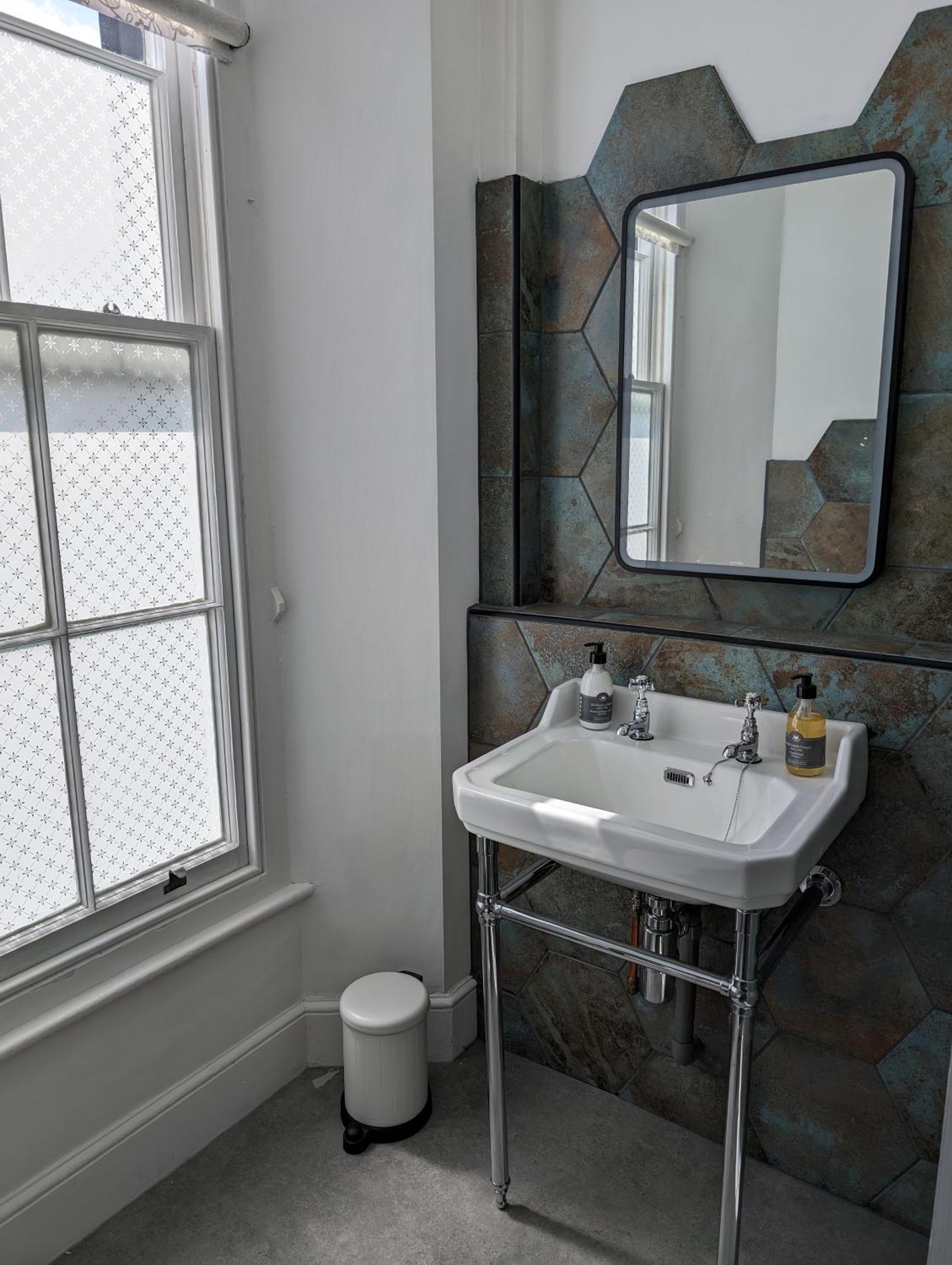 The Chelsea Bed & Breakfast Llandudno Ngoại thất bức ảnh