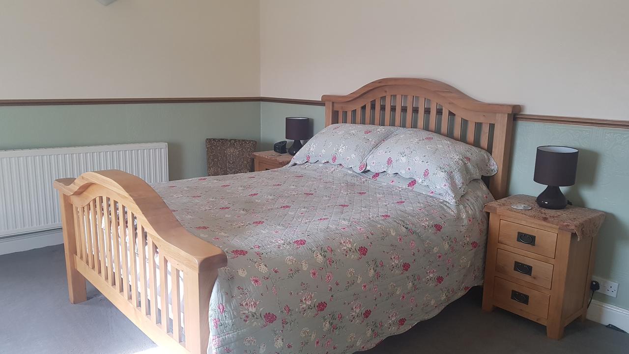 The Chelsea Bed & Breakfast Llandudno Ngoại thất bức ảnh