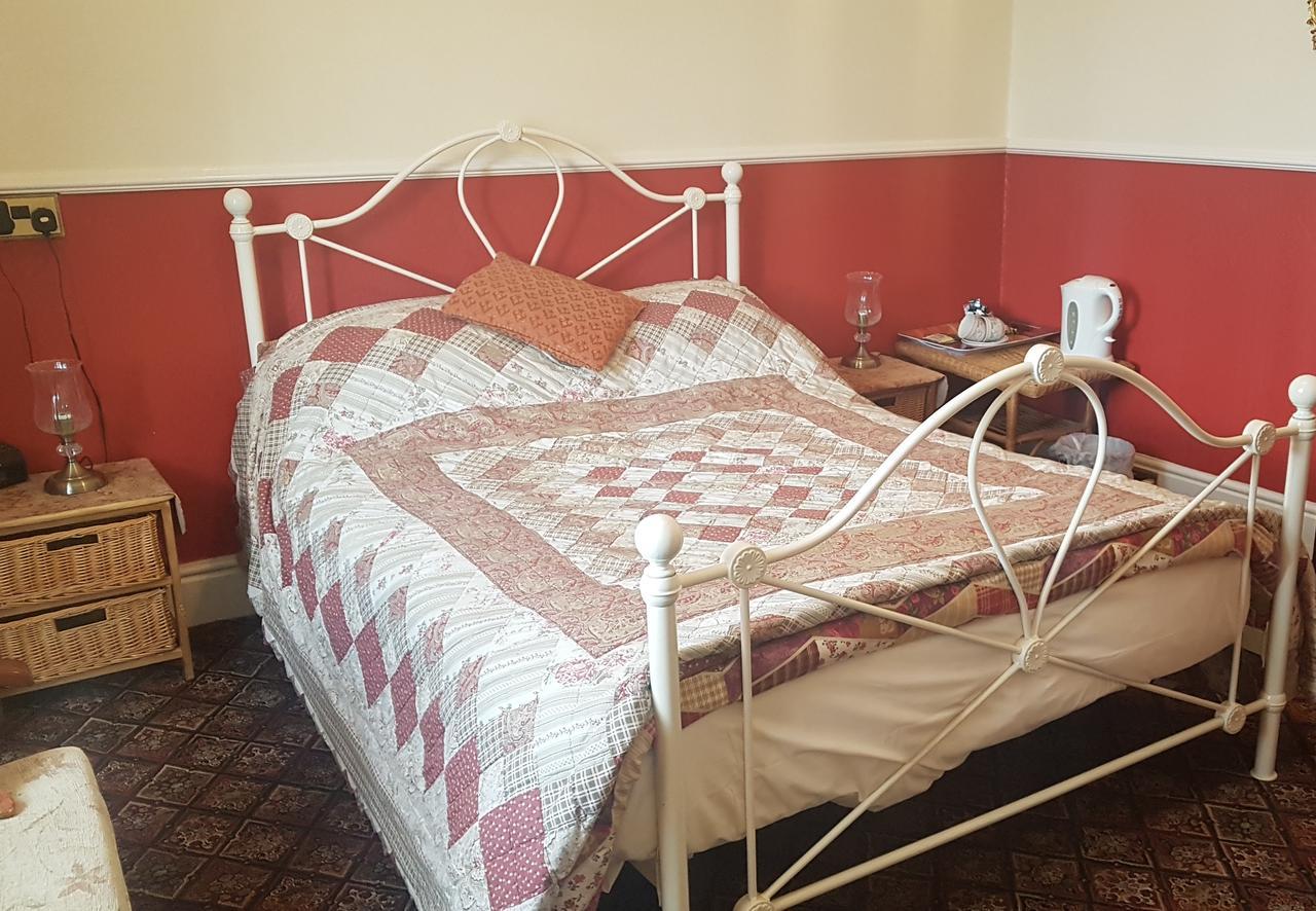 The Chelsea Bed & Breakfast Llandudno Ngoại thất bức ảnh